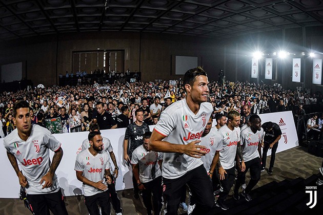 Ảnh: Juventus chính thức công bố áo đấu thứ 2 - Bóng Đá