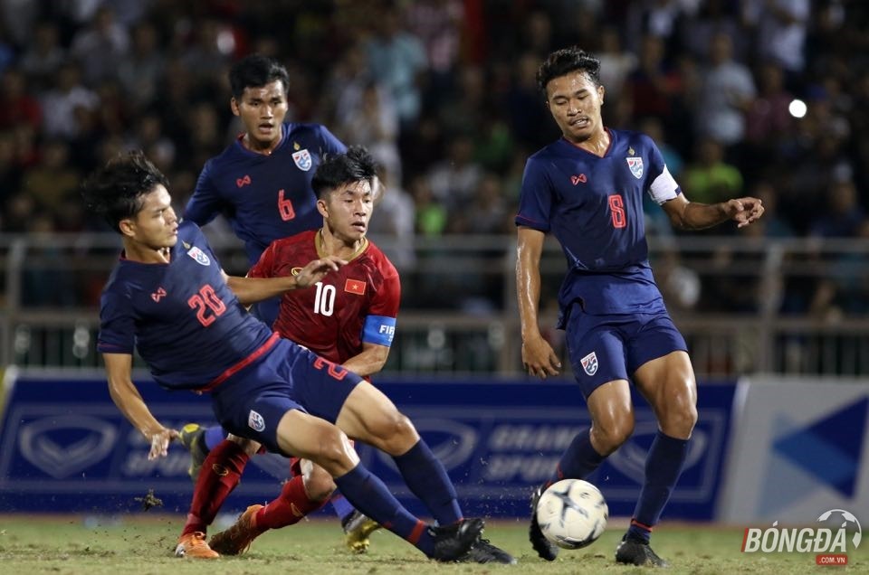 BLV Quang Huy nêu nhân khiến lứa trẻ Việt Nam thi đấu trầy trật - Bóng Đá