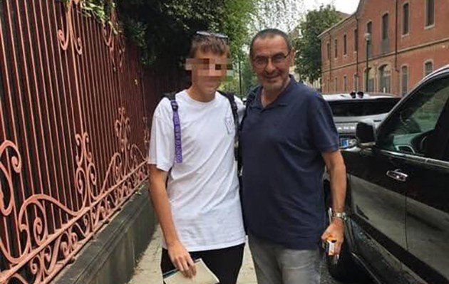 Sarri won't stop smoking - Bóng Đá