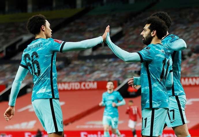 CHOÁNG! Bị đối thủ hét hù dọa, Mason Greenwood vẫn sút cháy lưới Liverpool - Bóng Đá