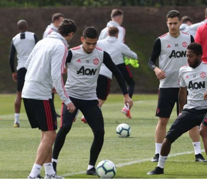 SỐC! Maguire khiến nhiều người tức giận vì không làm 1 điều với Chelsea - Bóng Đá