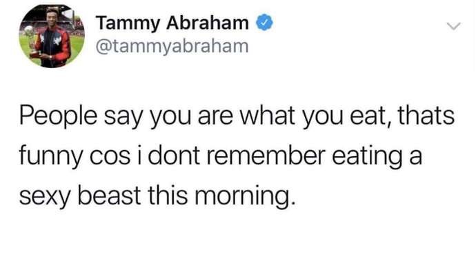 Những bài đăng trên MXH cho thấy siêu sao bóng đá cũng có lúc đầu óc 'biêng biêng' - Bóng Đá