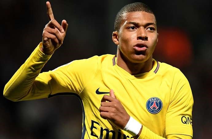 Haaland, Mbappe và những 'sát thủ' tuổi teen trong 3 thập kỷ! - Bóng Đá