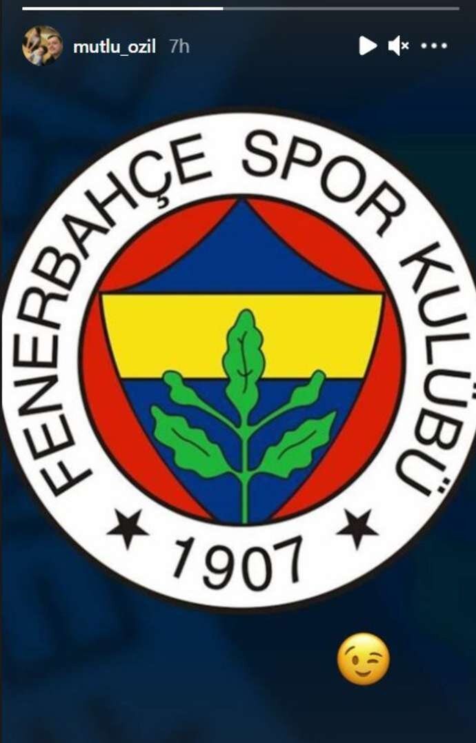 Mesut Ozil transfer news: Arsenal star's brother drops huge hint about future on Instagram - Bóng Đá