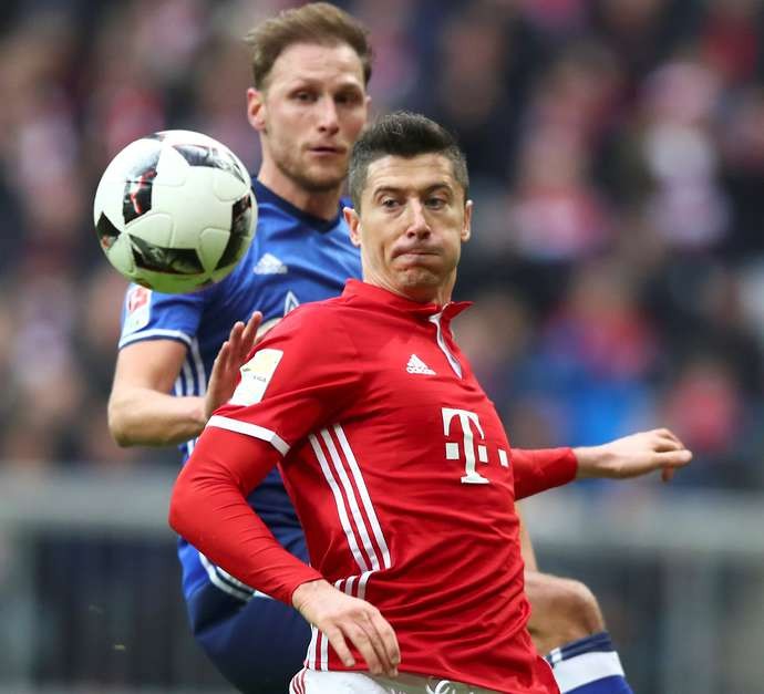 Schalke 04's dream XI if they never sold their best players, featuring Ozil and Neuer - Bóng Đá