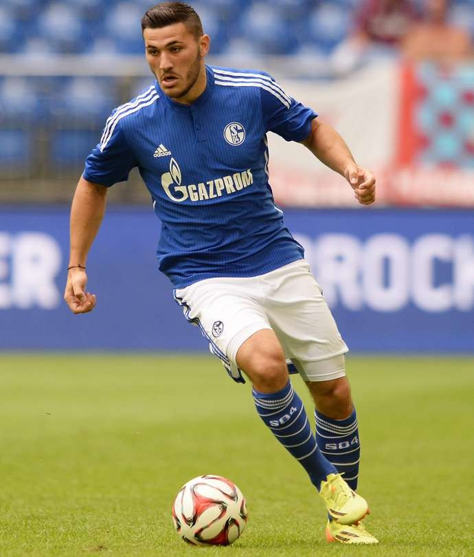 Schalke 04's dream XI if they never sold their best players, featuring Ozil and Neuer - Bóng Đá