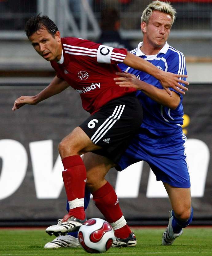 Schalke 04's dream XI if they never sold their best players, featuring Ozil and Neuer - Bóng Đá