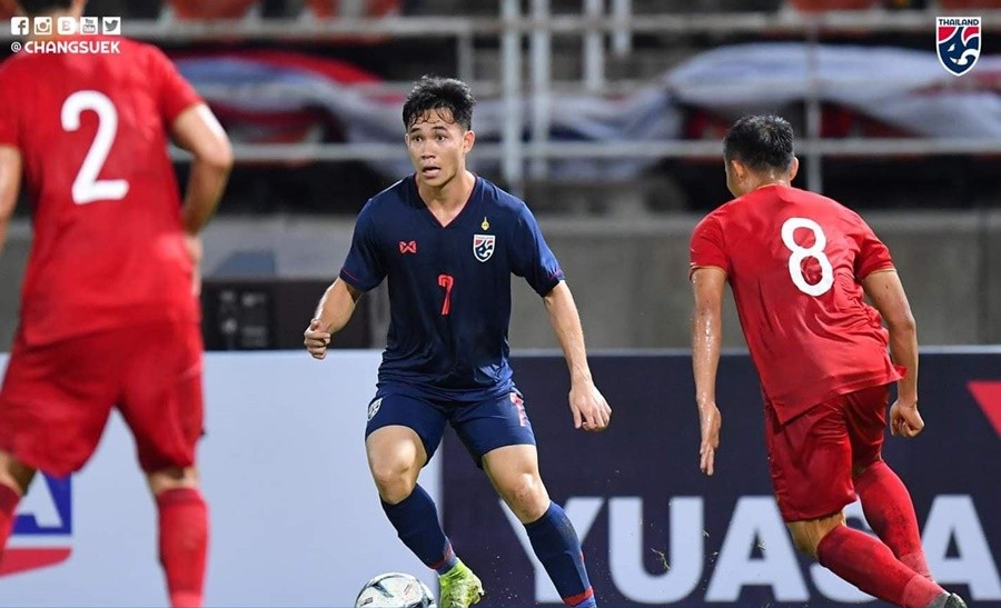 Thái Lan – Việt Nam: Khi Chanathip “im thin thít và lặn mất tăm” - Bóng Đá