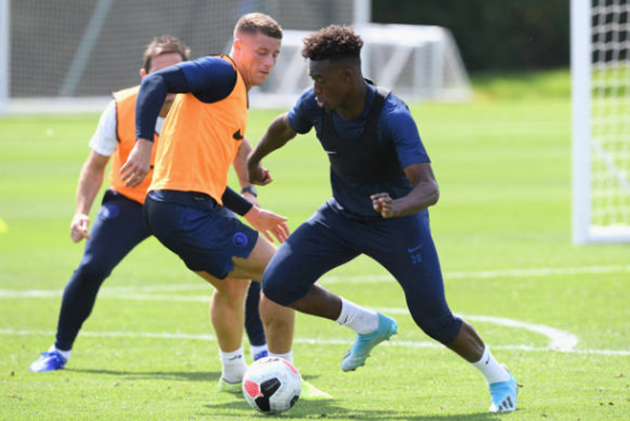 Ảnh Hudson Odoi tập - Bóng Đá