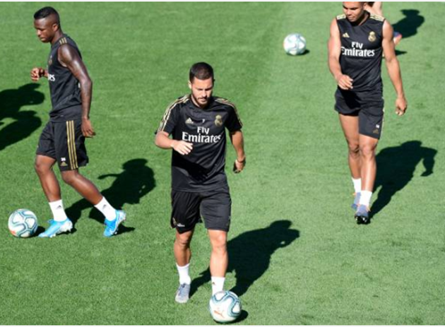 Ảnh Hazard tập (Daily Mail) - Bóng Đá
