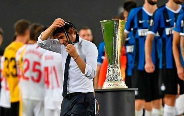 Ảnh Ivan Perisic ăn mừng cùng Bayern - Bóng Đá