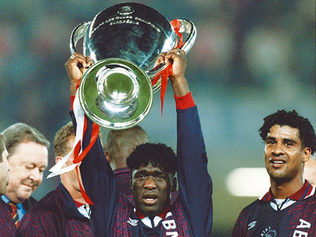 Clarence Seedorf, 44, shows off absolutely ripped beach body as AC Milan legend enjoys summer break - Bóng Đá