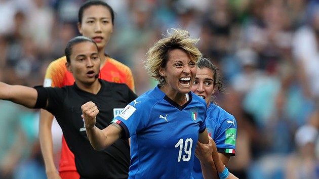 Thua thảm Man City, Watford rơi vào 'cửa tử' - Bóng Đá