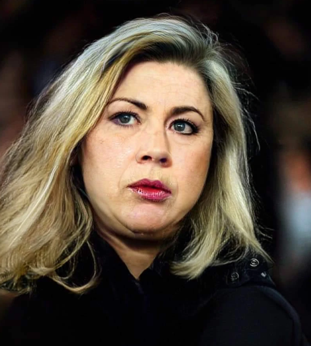 Premier League managers as women thanks to the gender swap FaceApp including Guardiola, Klopp and Mourinho - Bóng Đá