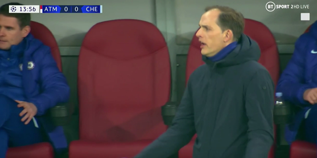 Tuchel shocked as Luis Suarez bodies past Chelsea stars Antonio Rudiger and Marcos Alonso to create open-goal chance for Atletico - Bóng Đá