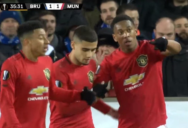 ảnh tập Man Utd - Bóng Đá