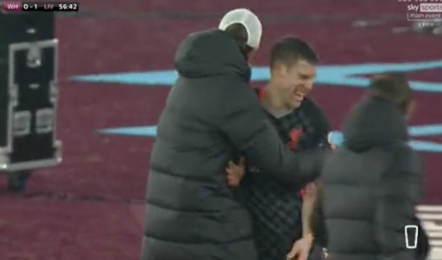 Ảnh Milner và Klopp  - Bóng Đá