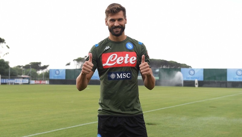 6 bản hợp đồng của Napoli trong mùa hè 2019: Quá nhiều mục tiêu của Man Utd - Bóng Đá