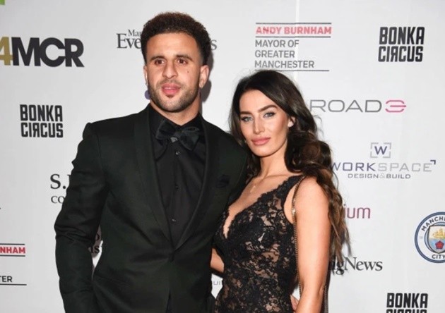 Kyle Walker hosted sex party with two hookers before urging fans to ‘stay home’ while in coronavirus lockdown - Bóng Đá