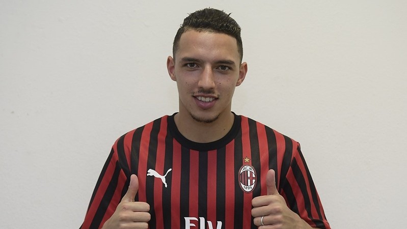 Nhìn lại 7 cái tên đã cập bến AC Milan hè 2019 - Bóng Đá