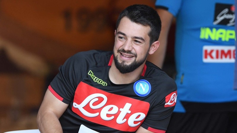 Mặc kệ COVID-19, sao Bayern tập luyên điên cuồng chờ ngày tái xuất - Bóng Đá