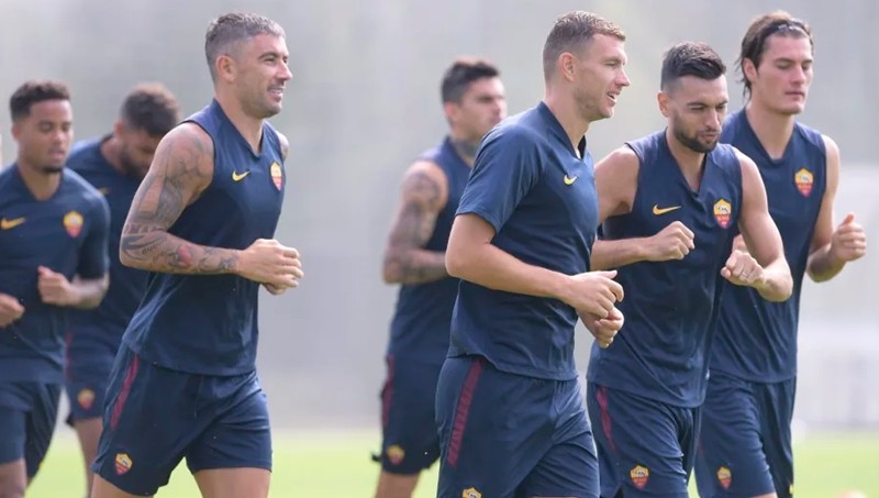 Ảnh tập của AS Roma - Bóng Đá