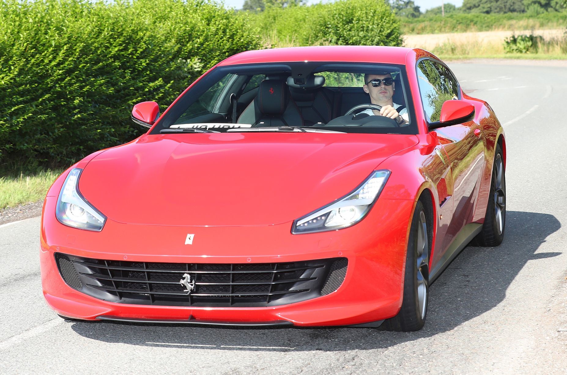 Manchester United players arrive for training - Bóng Đá