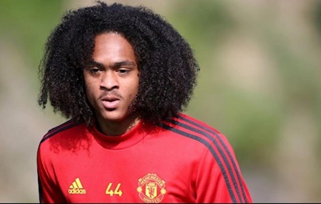 4 reasons why Willian's transfer to Arsenal is different to Luiz's and Cech's - Bóng Đá