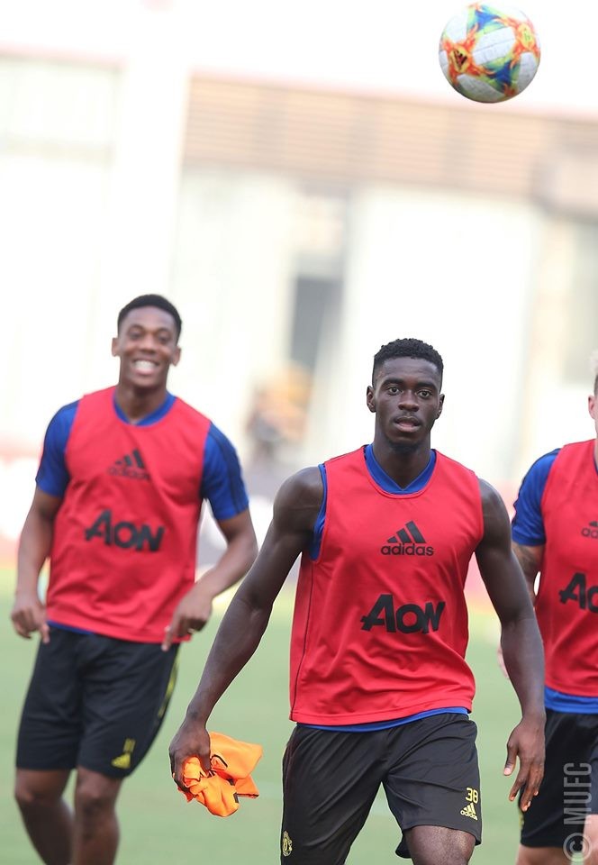 Ghi 2 bàn từ chấm phạt cố định, các sao U22 Việt Nam ghi điểm với thầy Park - Bóng Đá