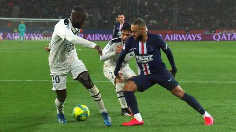 Neymar bị treo giò 1 trận sau thẻ đỏ trước Girondins de Bordeaux - Bóng Đá