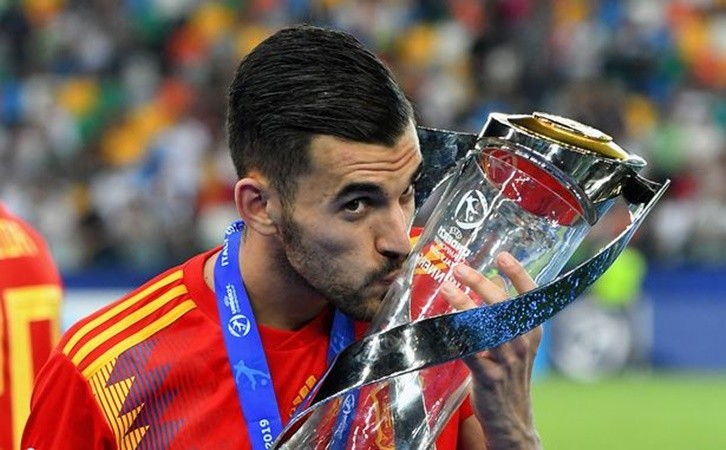 Tottenham đã rất gần Ceballos - Bóng Đá