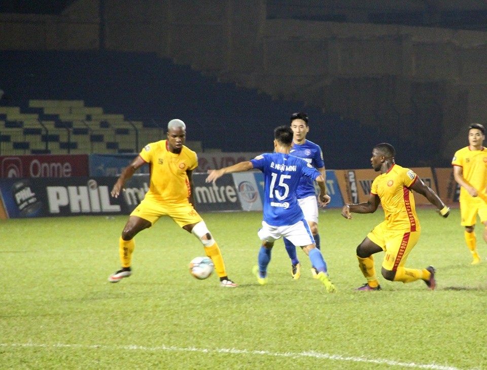 Trắng tay trên sân nhà, Thanh Hóa “lâm nguy” trong cuộc đua trụ hạng - Bóng Đá