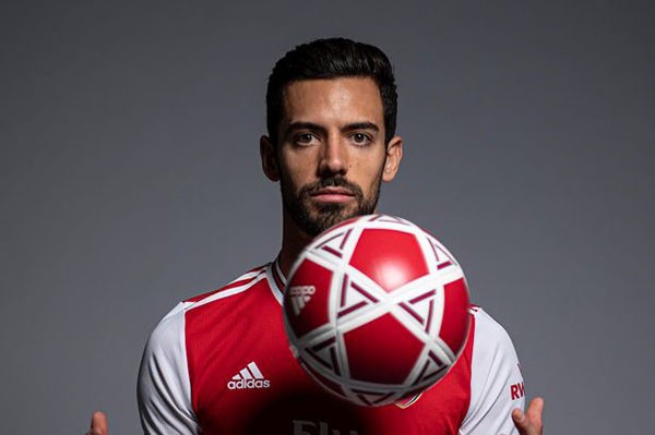 Arsenal stopper Mari delighted being back to full fitness: I'll give everything for this club - Bóng Đá