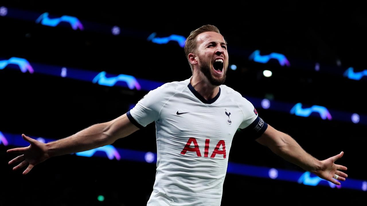 Kevin Phillips suggests Raul Jimenez to replace kane - Bóng Đá