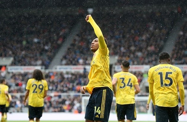 Đời thay đổi khi và chỉ khi Arsenal thay đổi - Bóng Đá