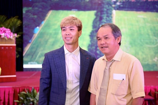 Bầu Đức nói đúng, bóng đá Việt Nam cần điều này để phát triển - Bóng Đá