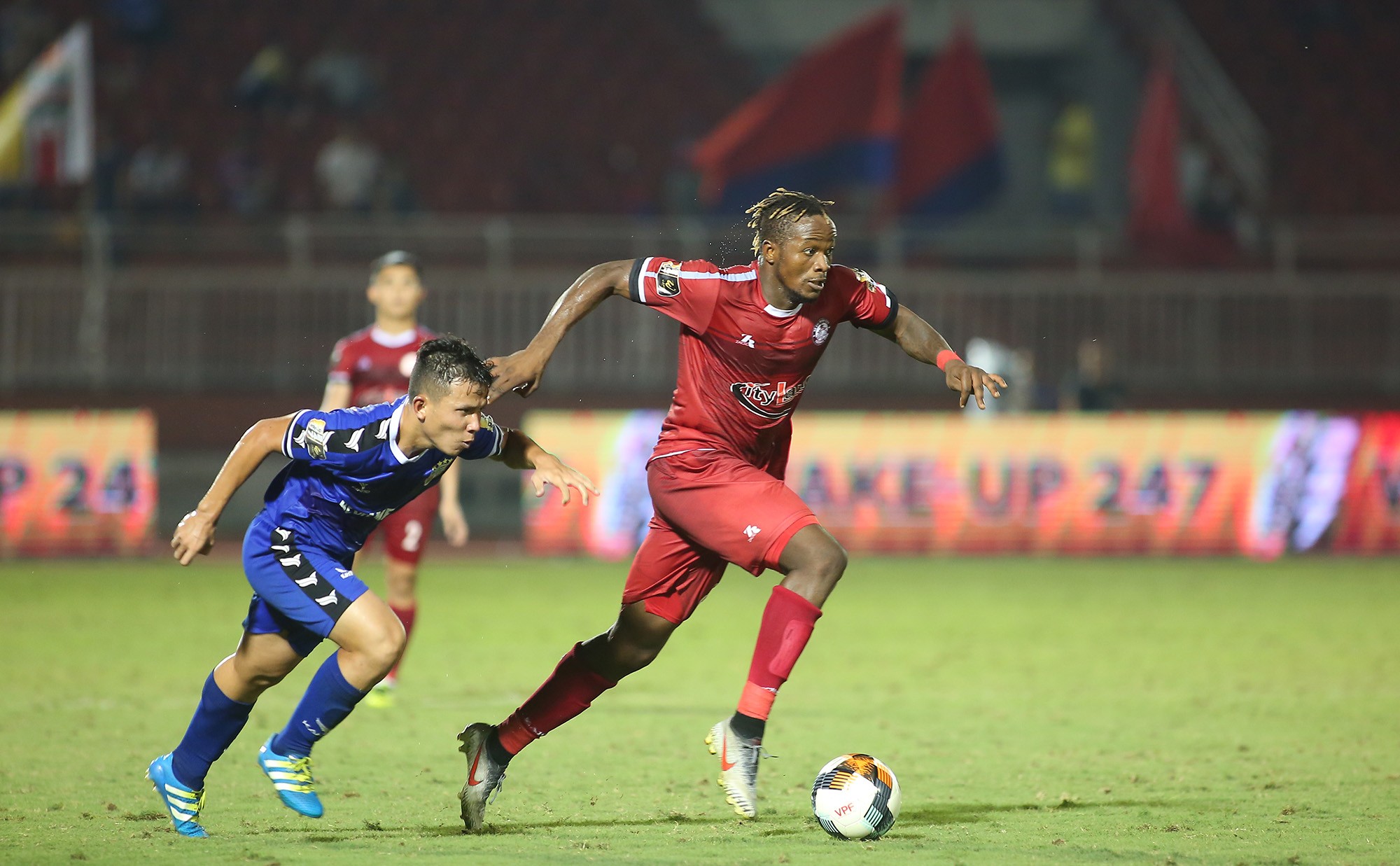 Bỏ ngoài tai phát biểu bầu Đức, HLV TP.HCM tiết lộ lý do trở lại ngôi đầu V-League - Bóng Đá