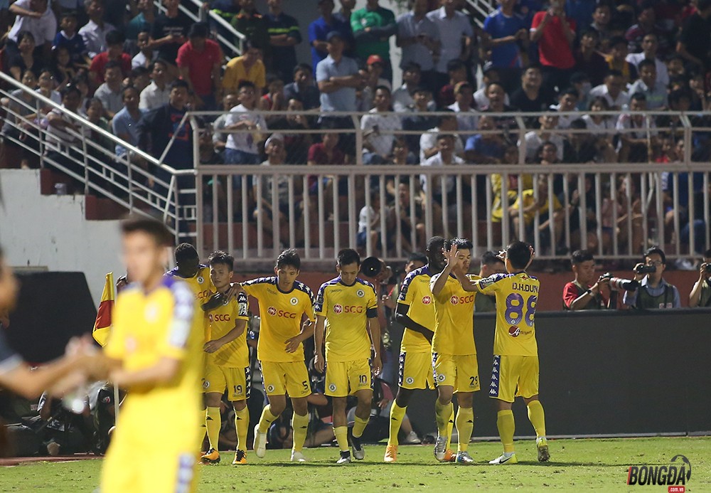 Chung kết sớm V-League 2019: Bóng đá đẹp không bao giờ chết - Bóng Đá