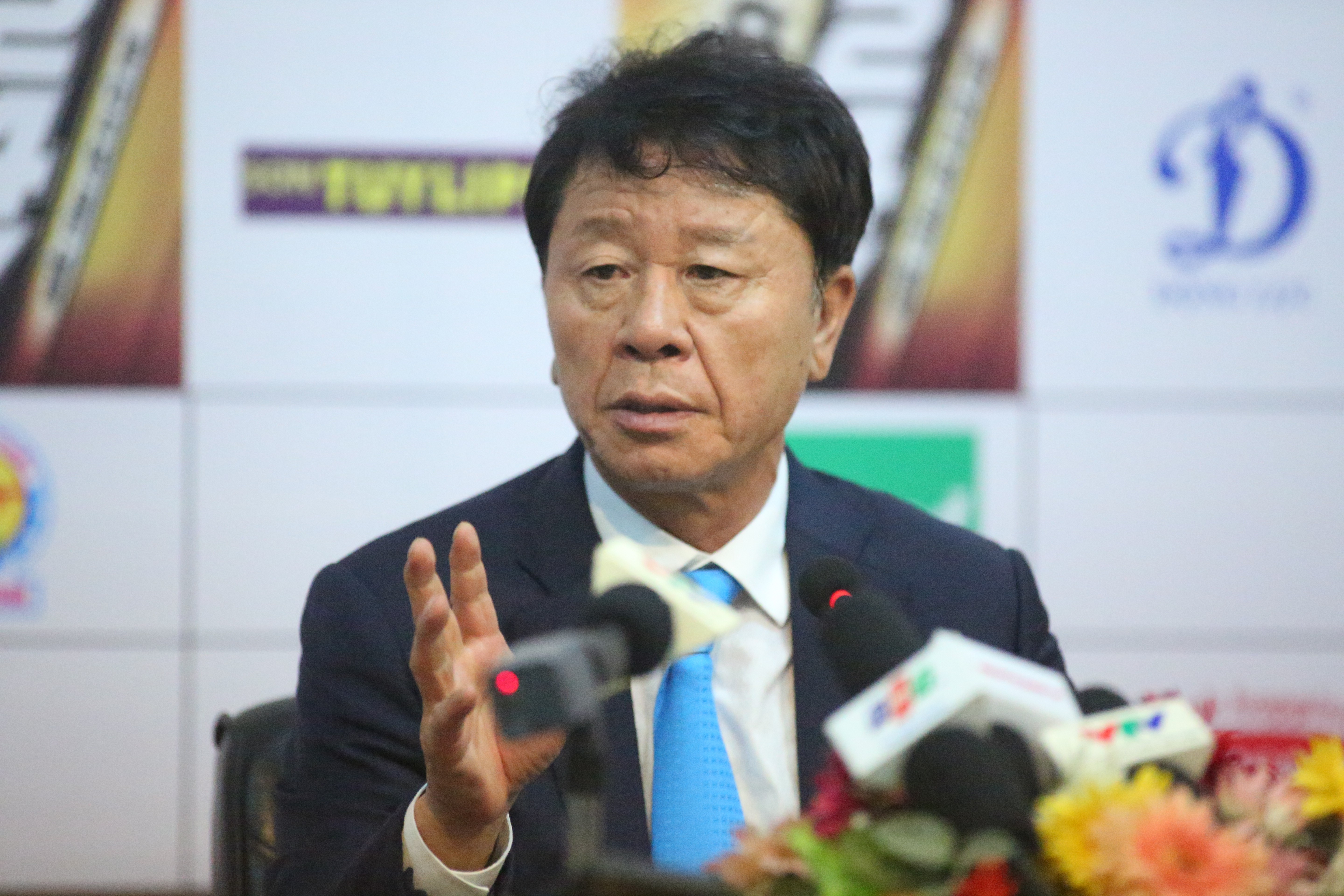 HLV Chung Hea Soung: 