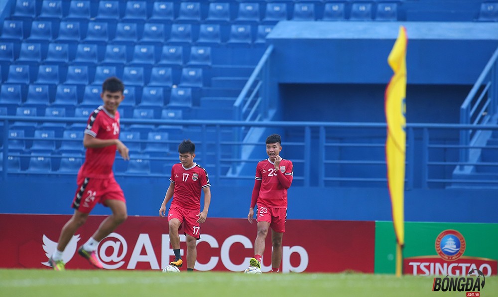 Anh Đức ghi bàn trên sân tập, HLV Bình Dương nói cậu ấy chấn thương chưa chắc đá chính - Bóng Đá