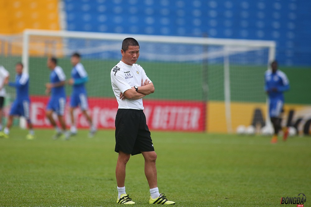 Hà Nội đấu Bình Dương chung kết AFC Cup 2019: Đức Huy chấn thương, Quang Hải tập riêng - Bóng Đá