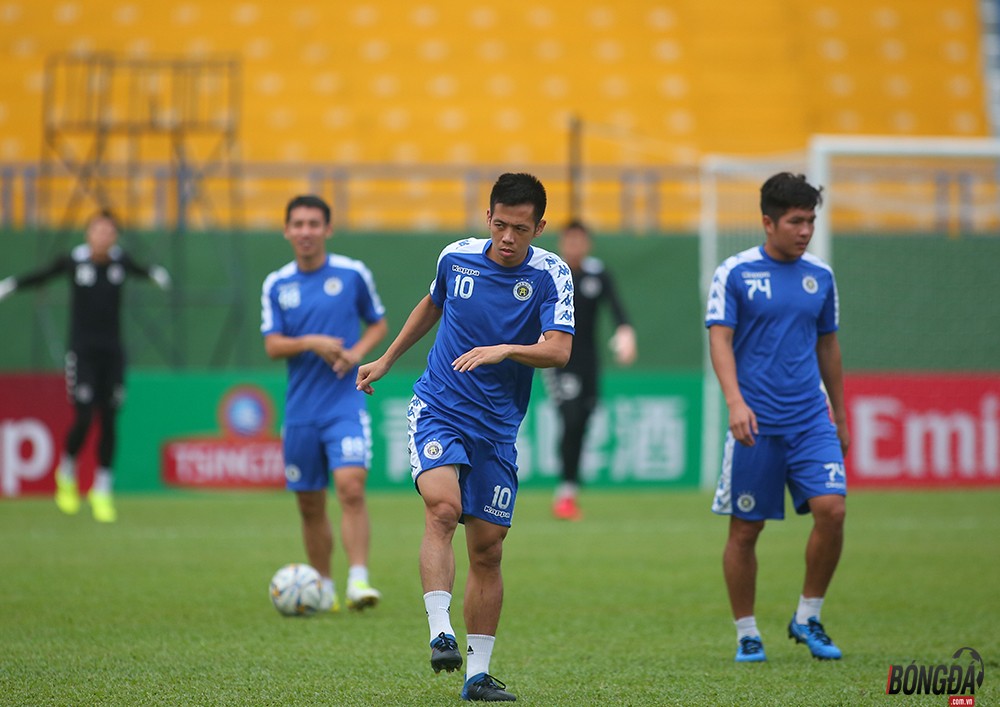 Hà Nội đấu Bình Dương chung kết AFC Cup 2019: Đức Huy chấn thương, Quang Hải tập riêng - Bóng Đá