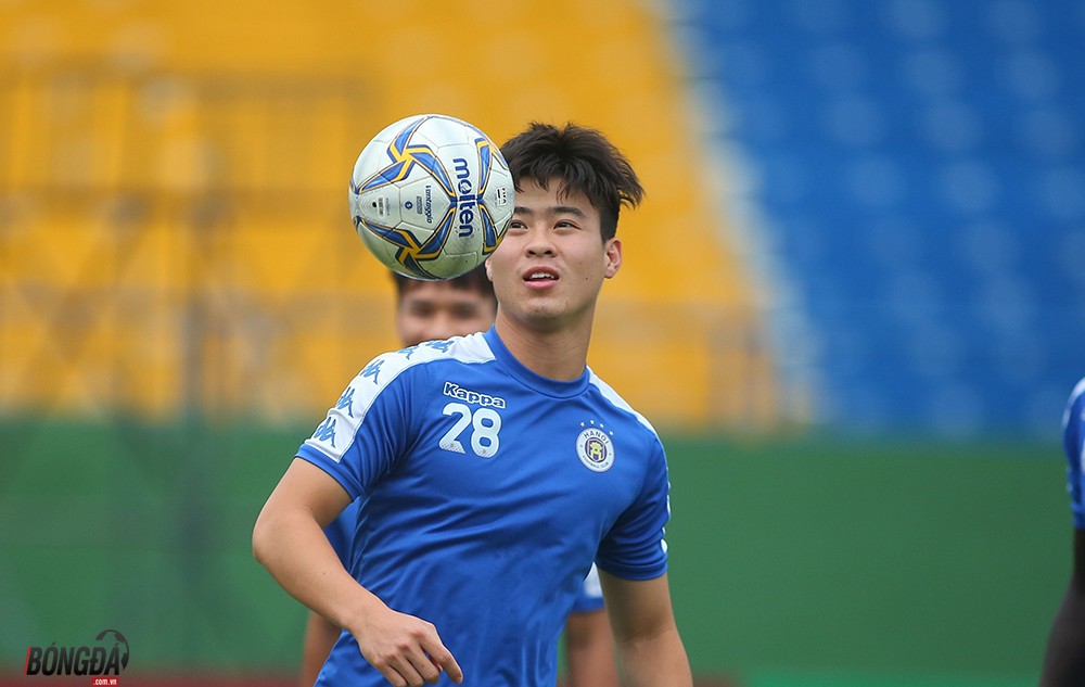Hà Nội đấu Bình Dương chung kết AFC Cup 2019: Đức Huy chấn thương, Quang Hải tập riêng - Bóng Đá