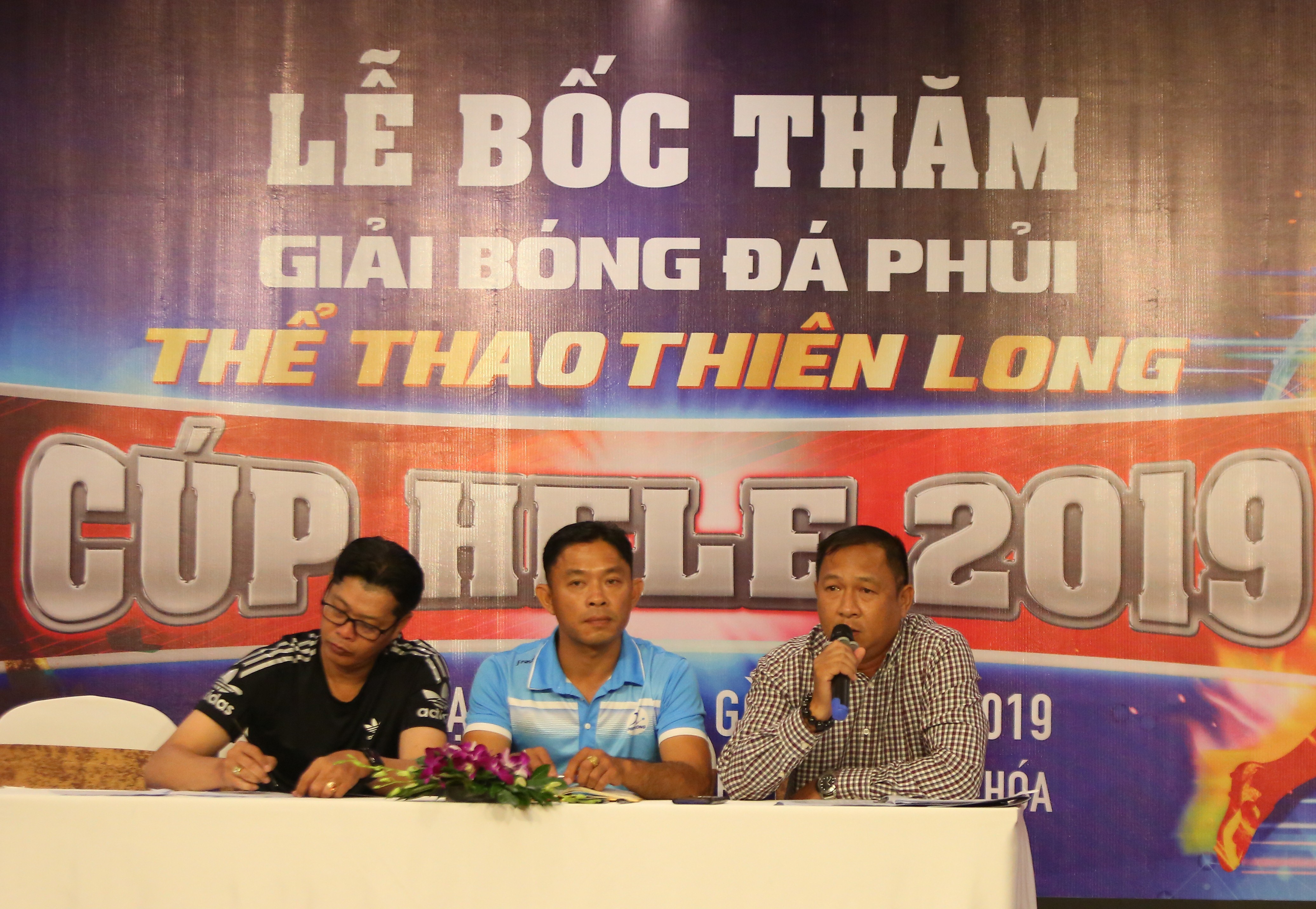 8 đội bóng phủi hàng đầu Sài thành tranh tài giải Thể thao Thiên Long 2019 - Bóng Đá