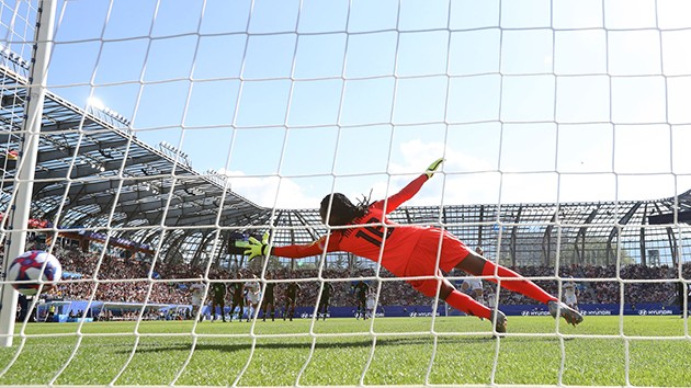 ẢNH SAU TRẬN: NỮ ĐỨC THẮNG NIGERIA - Bóng Đá