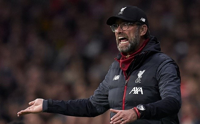 Những khoảnh khắc 'đẫm nước mắt' của huyền thoại sân cỏ - Bóng Đá