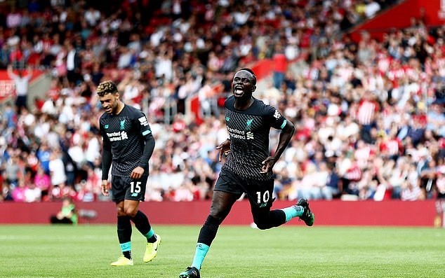 Manchester United: Fans frustrated by lack of progress amid Maddison links - Bóng Đá