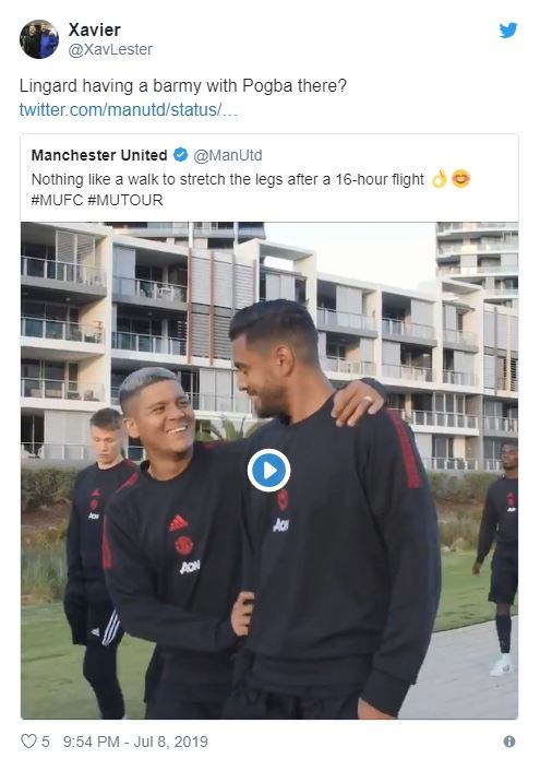 Ảnh sau trận Bayern Gladbach - Bóng Đá