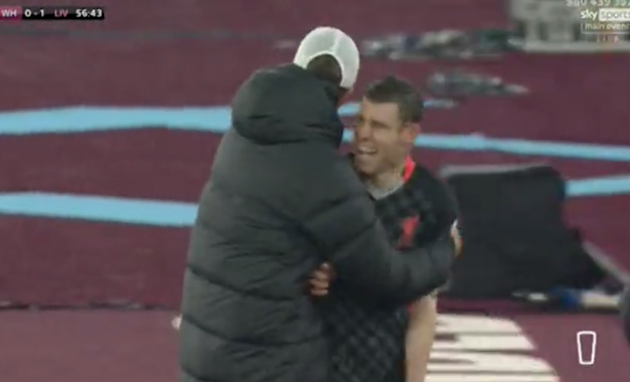 Ảnh Milner và Klopp  - Bóng Đá