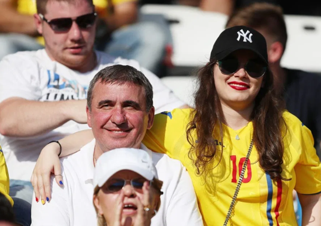 Ianis Hagi, son of Gheorghe, is living up to Romania legend’s legacy with brilliant goals for Rangers - Bóng Đá